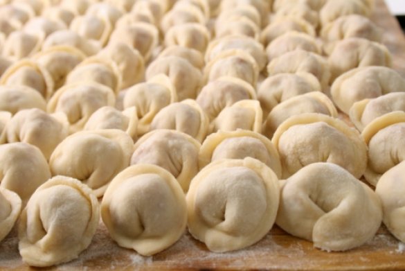 Пельмени Ближний фермер Праздничные говядина/свинина/мясо птицы замороженные коробка 1кг